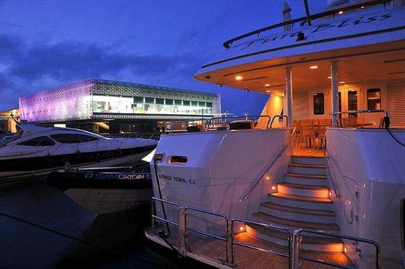 La Maddalena Hotel & Yacht Club Exterior photo